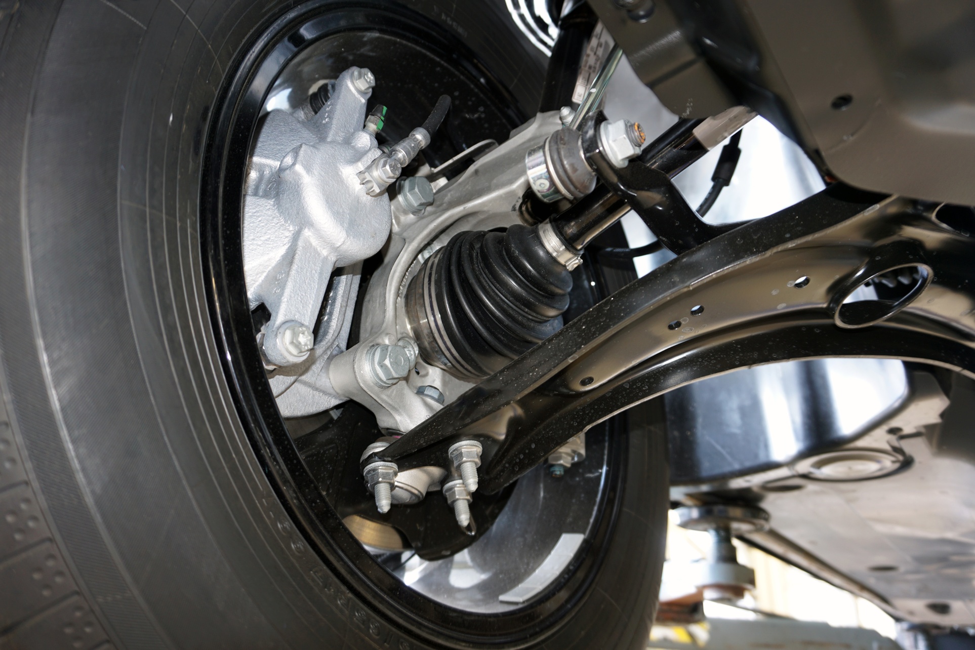 Get  Front and Back Brake Pad and Rotor Replacement