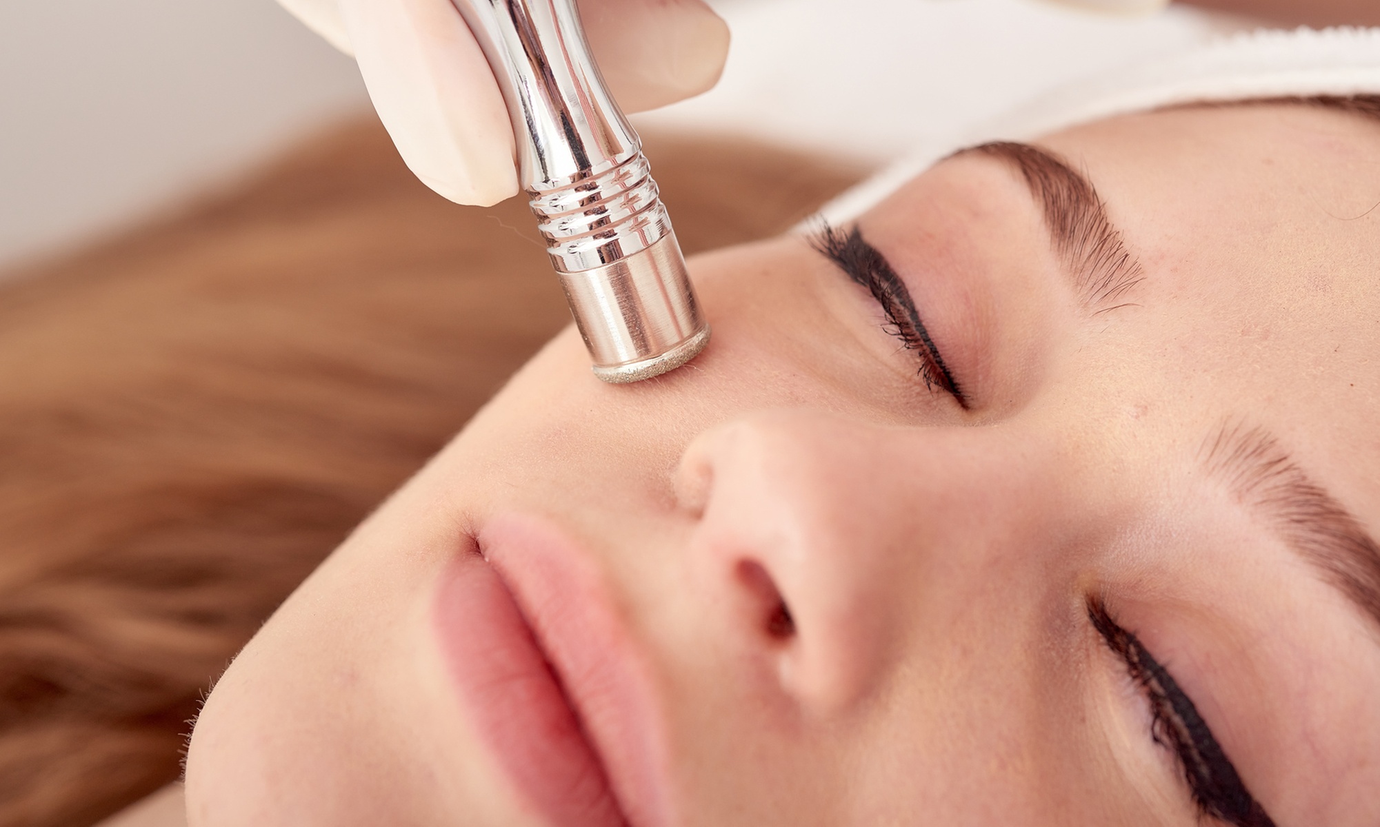 Get One or Two Platinum HydraFacials
