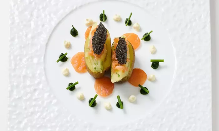 Laat je verrassen door de chef: 3-gangen met tapas en mignardises