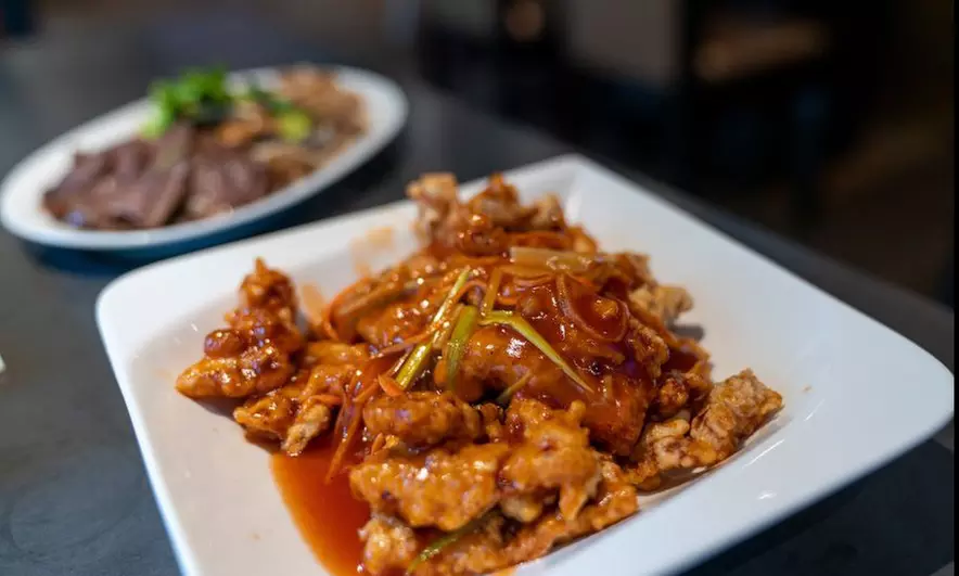 Chinesisches 3-Gänge-Menü für 2 oder 4 Personen