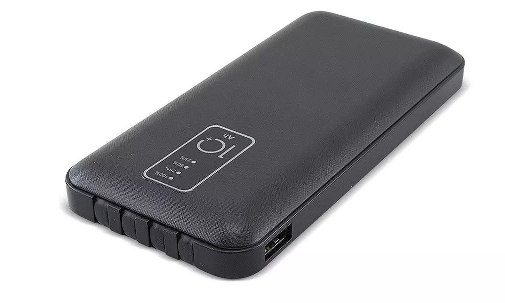Powerbank 20000 mAh mit 4 Ladekabeln