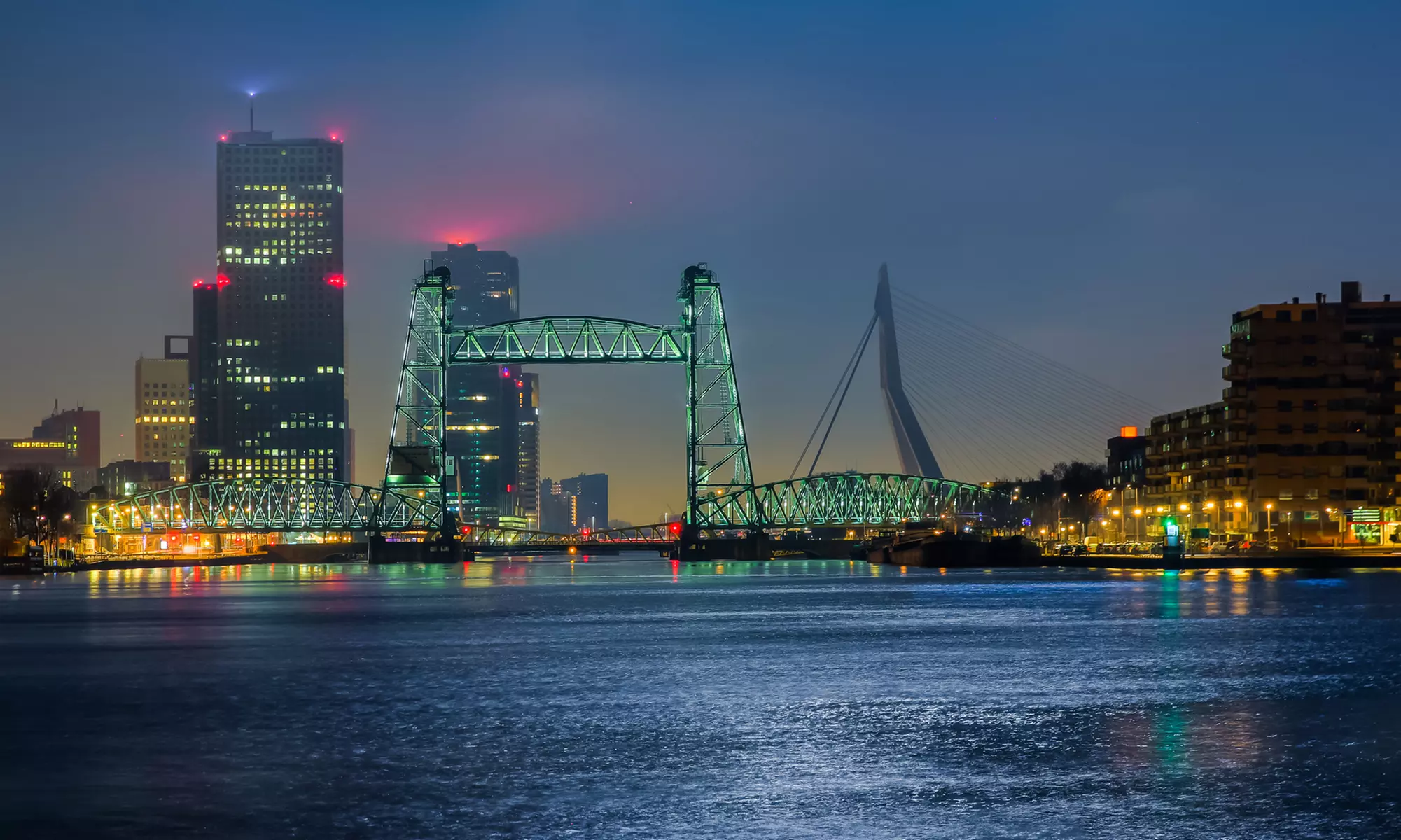 Rotterdam: kleines oder Komfort-Doppelzimmer, opt. mit Frühstück