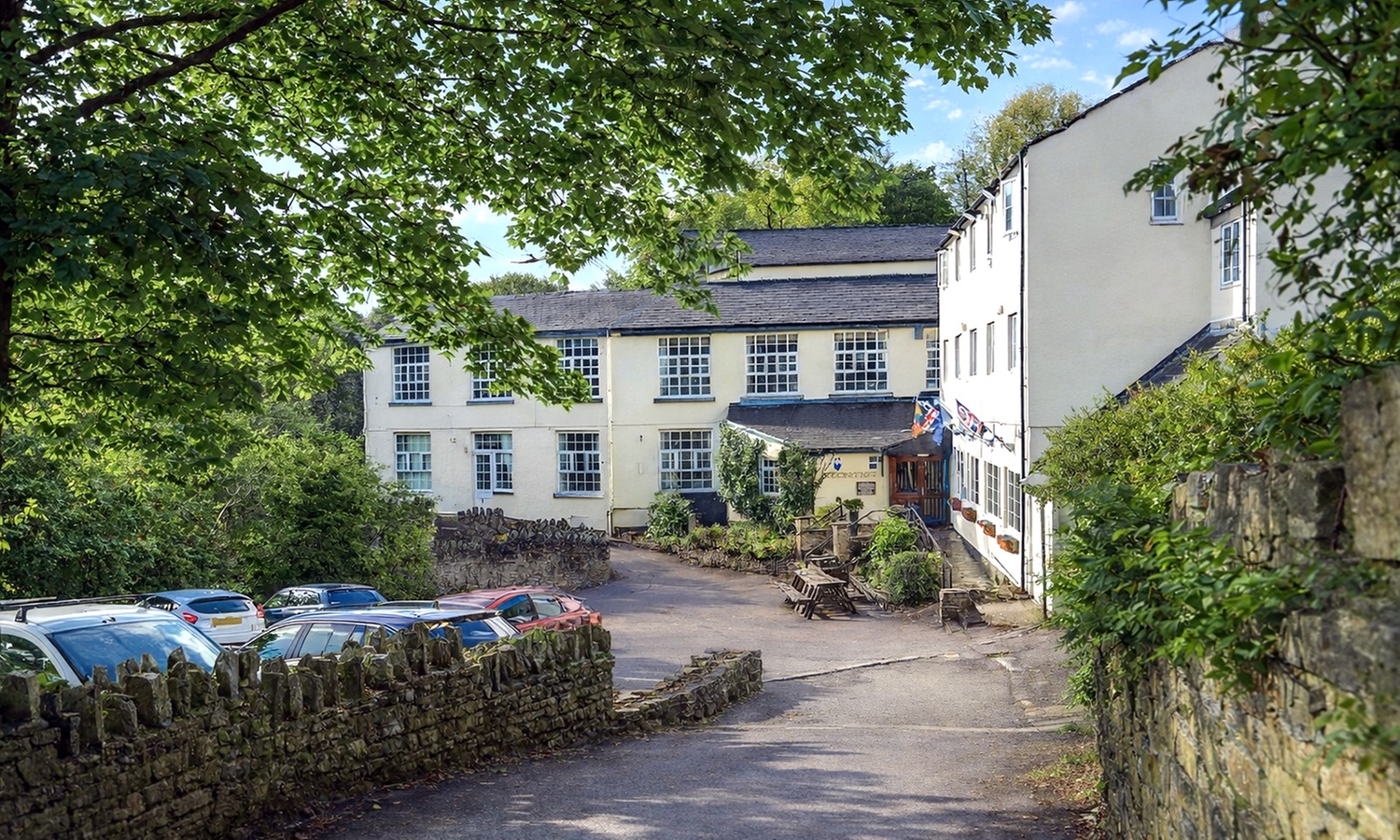 Greater Manchester: All Inclusive Stay for 2