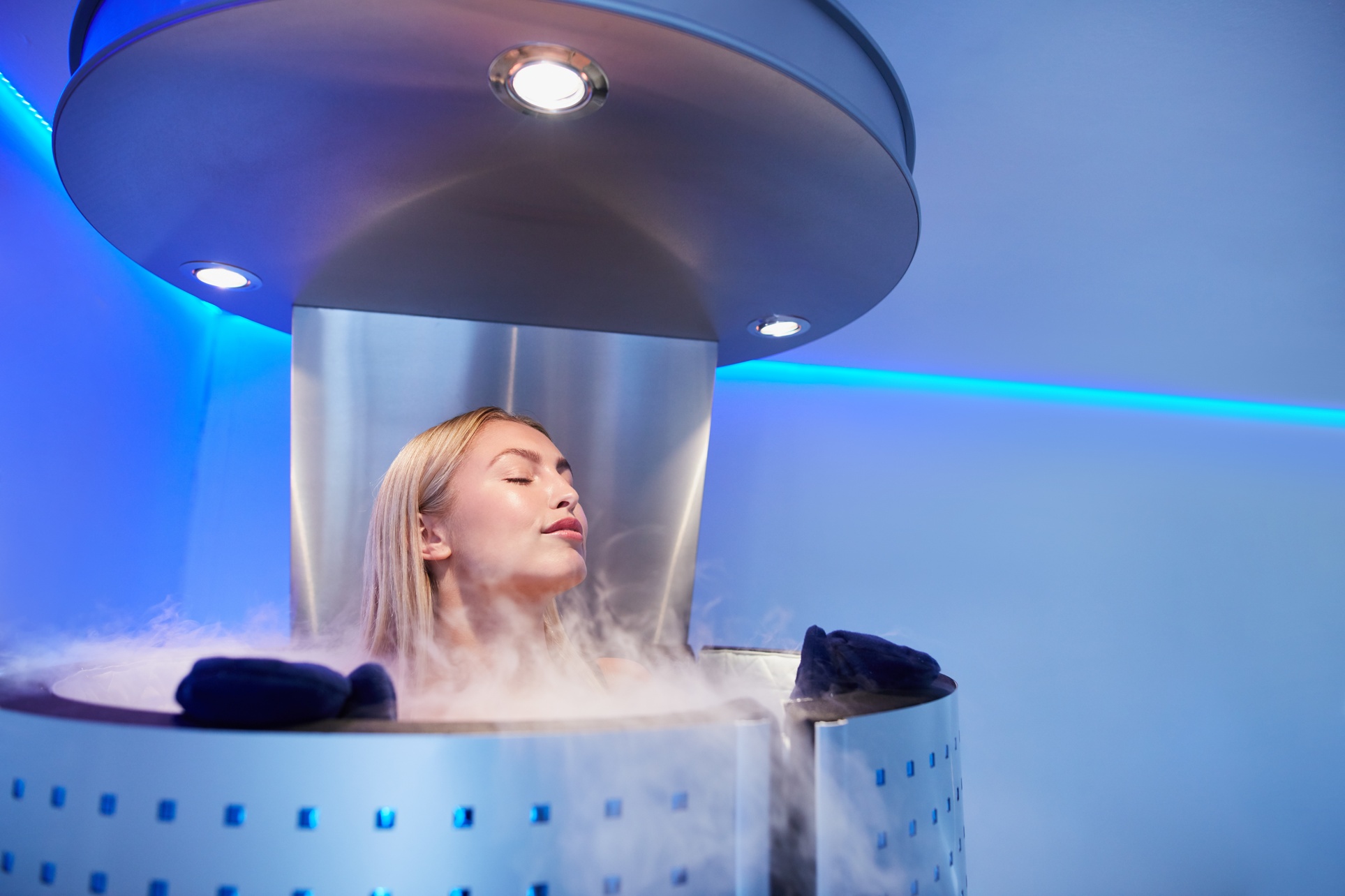 Sculpt Your Body with 1, 3, or 5 Whole-Body Cryotherapy Sessions