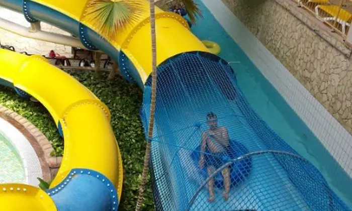 Tageskarte für das Spaßbad, opt. inkl. Sauna für Erwachsene & Kinder