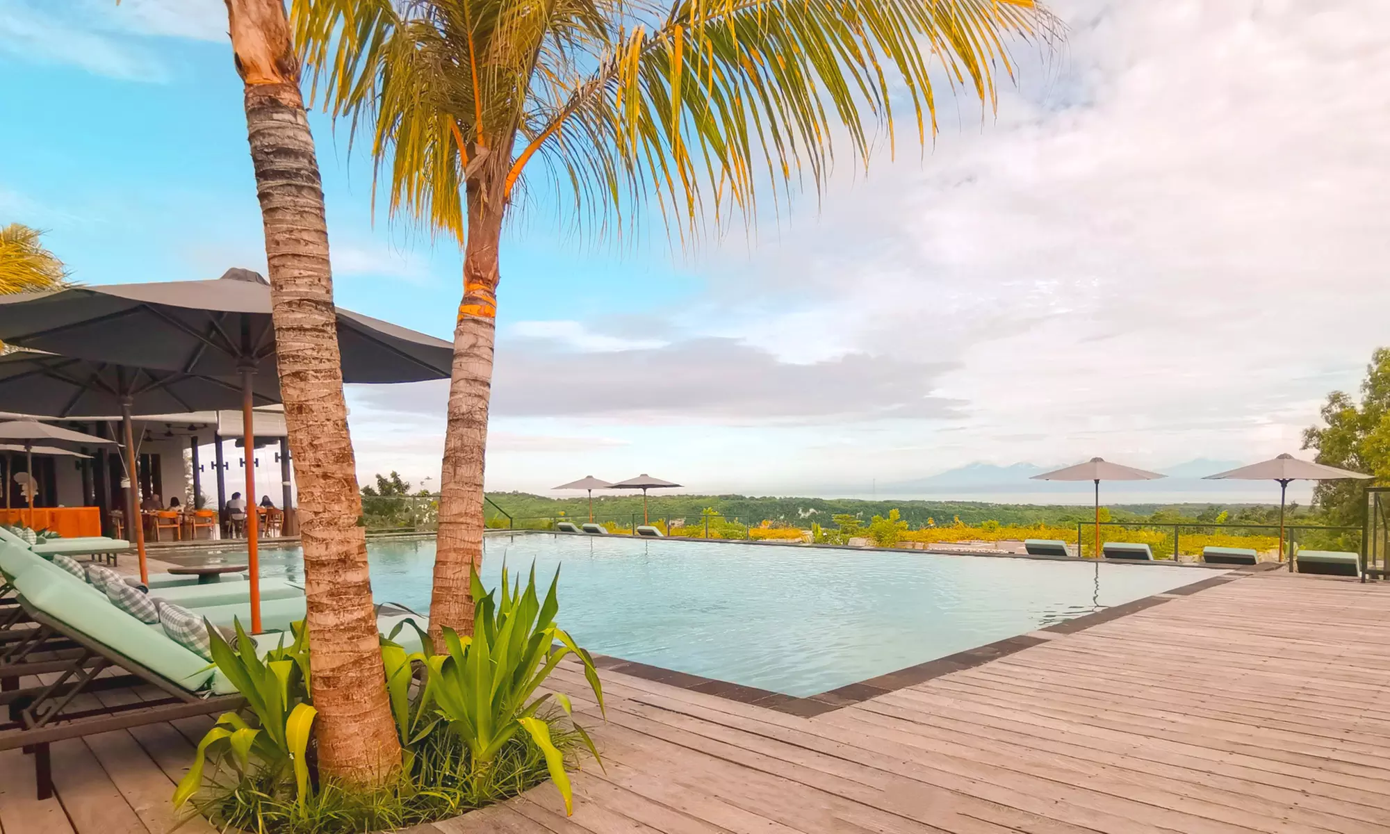 Bali Escape: Nusa Penida with Breakfast at Maua Nusa Penida