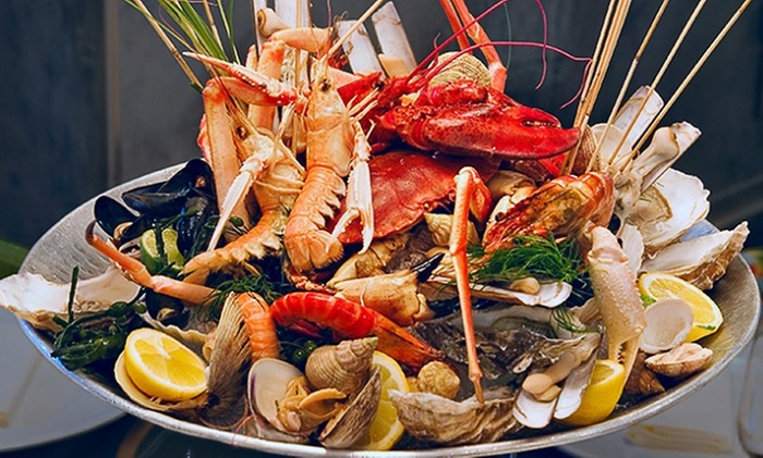Menú de mariscada con vino en Restaurante Goyo
