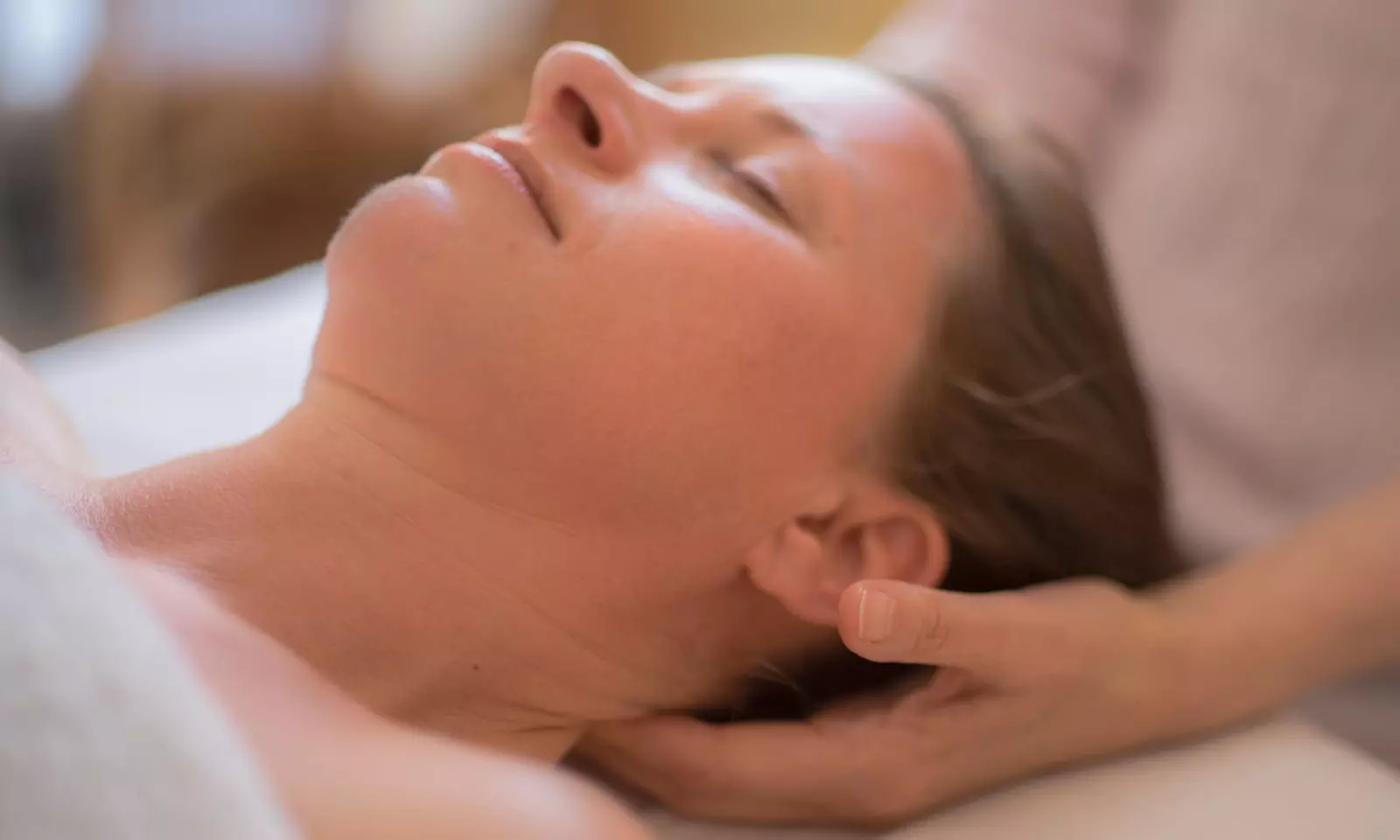 60 Min. - 75 Min. Shiatsu- und energetische Heil-Behandlung