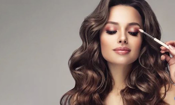 Renueva tu look en Hermosa Peluquería y Estética