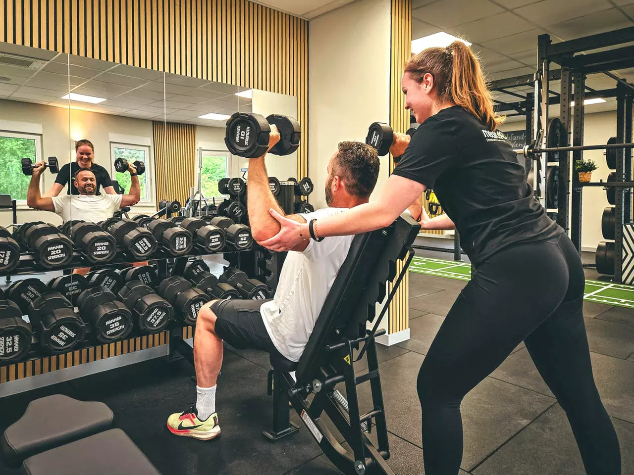 4 Wochen Premium-Fitness: Fitnesscheck, Trainingsplan & Wellness