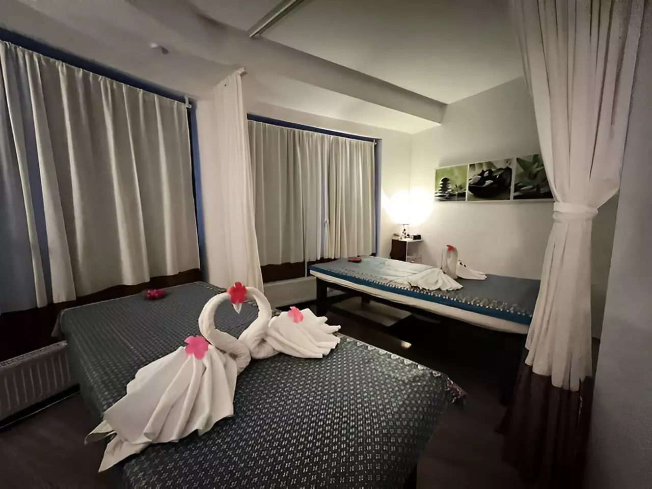 60 Min. Thai-, Aromaöl- oder Hot-Stone-Massage für 1 Person