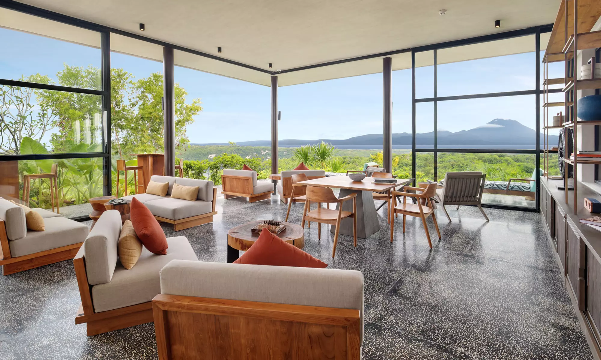 Bali Escape: Nusa Penida with Breakfast at Maua Nusa Penida