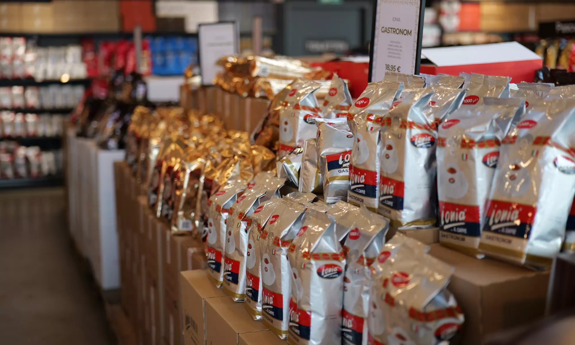 Feinste Backware & Heißgetränk für 1 - 4 Personen