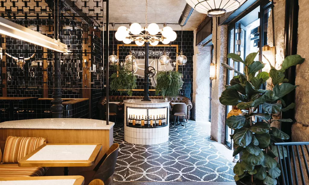 Combo de afterwork en SteakBurger con 5 o 10 cervezas y picoteo