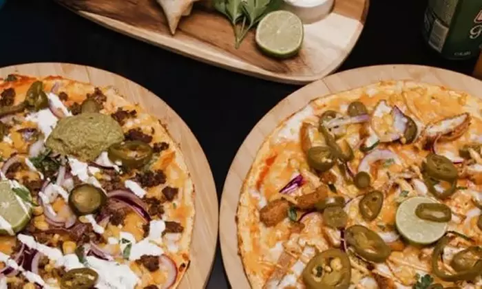 Authentische mexikanische Burrito nach Wahl inkl. Country Potatoes