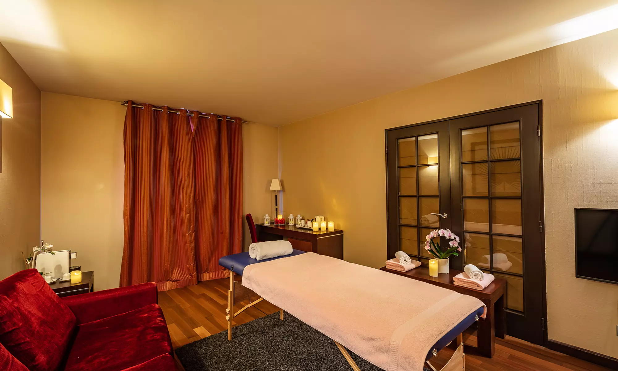 Proche Paris : chambre au choix avec pdj option décoration romantique