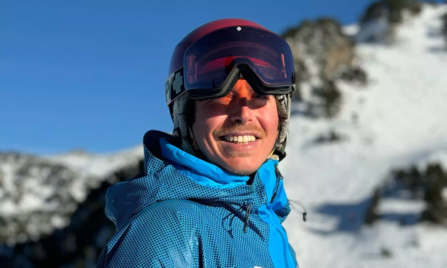 Cursos de Esquí o Snow de 1 a 5 Días en 3 Estaciones