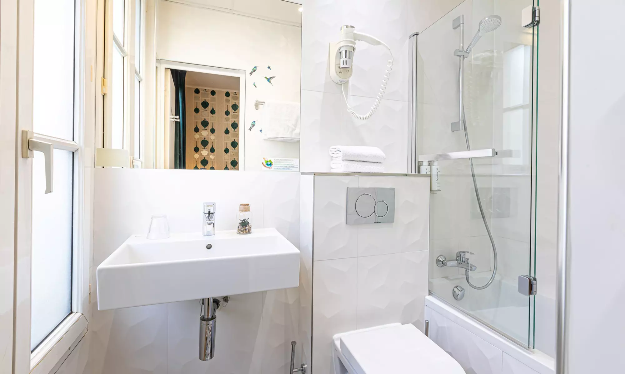 Paris: Doppelzimmer, opt. mit Frühstück und Bootsfahrt