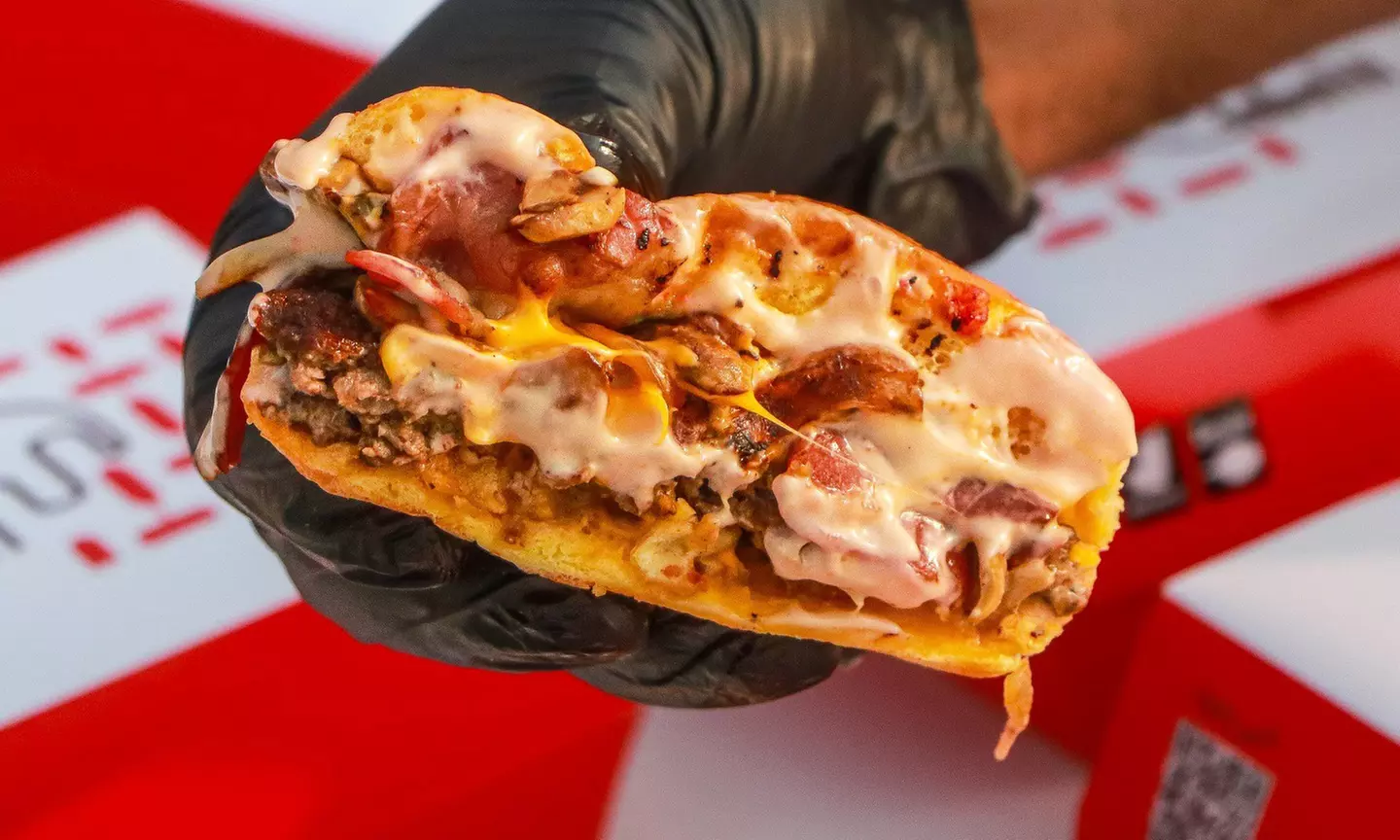 Satisfy Your Cravings with Up To AED 240 To Spend On Burgers