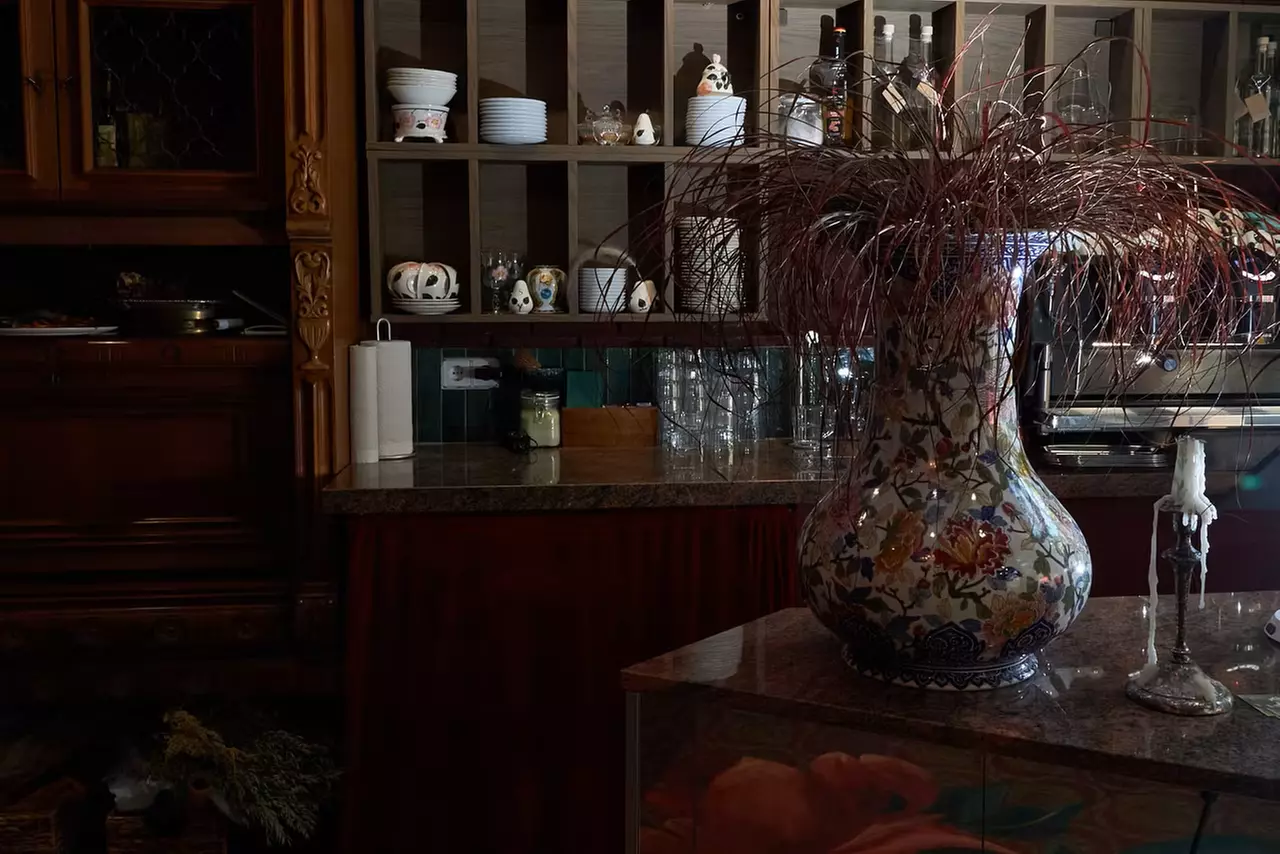 Kaffee & Blütenzauber: 1-2 Heißgetränk und 1-4 Kuchenstücke nach Wahl