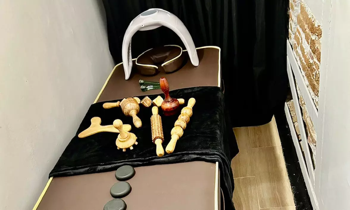 Limpieza facial posverano con opción a electroestimulación o LED