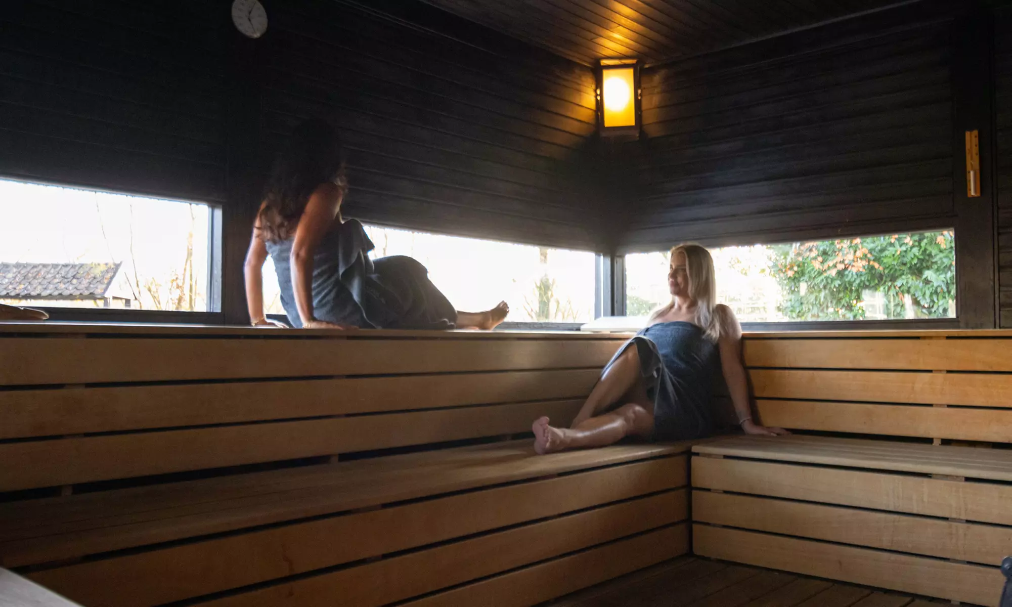 Ervaar wellness bij het Bronsbergenmeer met diverse sauna's