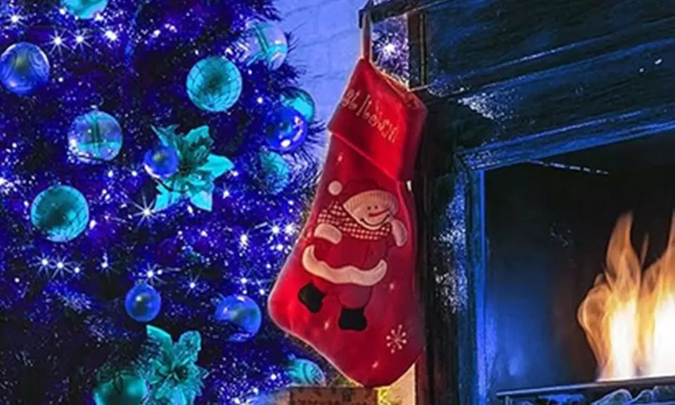 Up to 10m of 100 LED Button String Lights