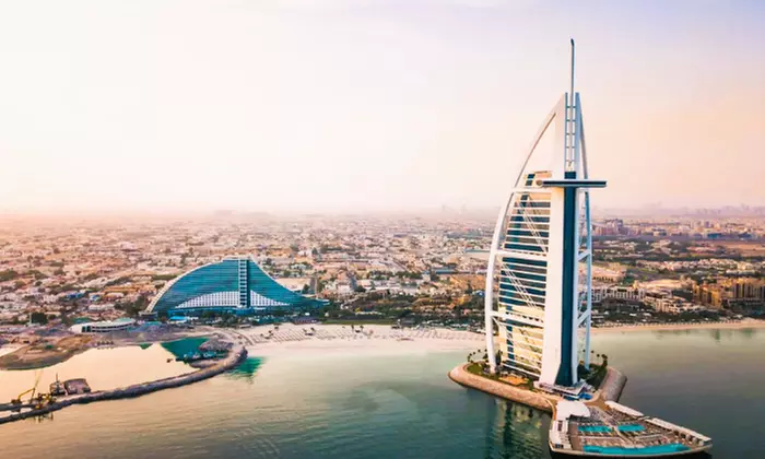 Exclusive Guided Tour of Burj Al Arab! 1, 2, or 4 People