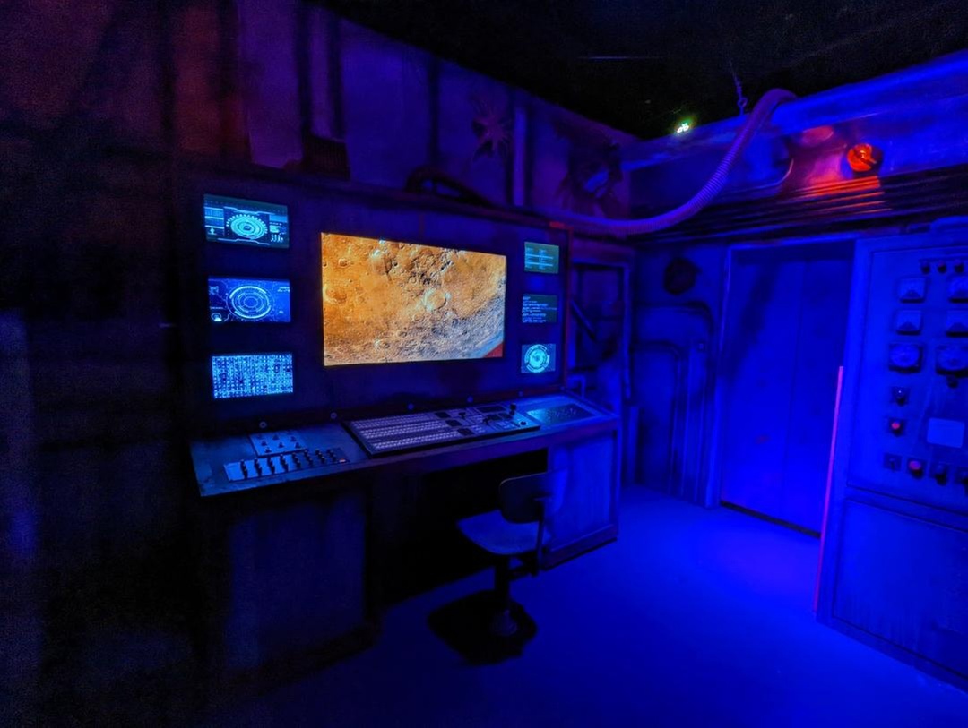 80s Themed Escape Room Adventure w/ Admission to Arcade in Branson, MO