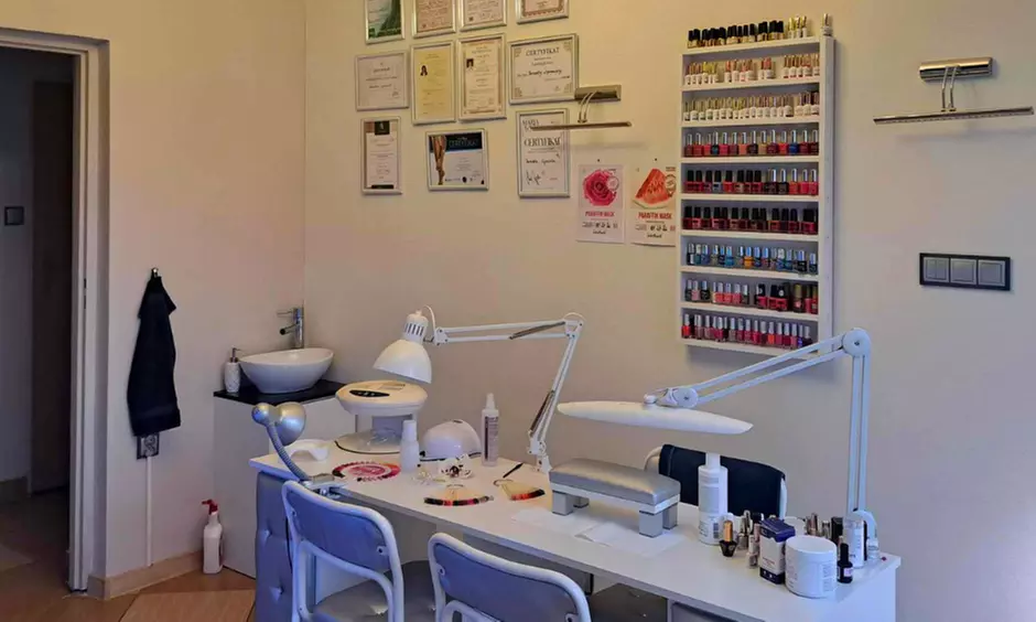 Godzinny masaż relaksacyjny całego ciała, gorącymi kamieniami lub stóp