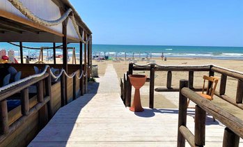⏰ Ingresso in spiaggia più pranzo