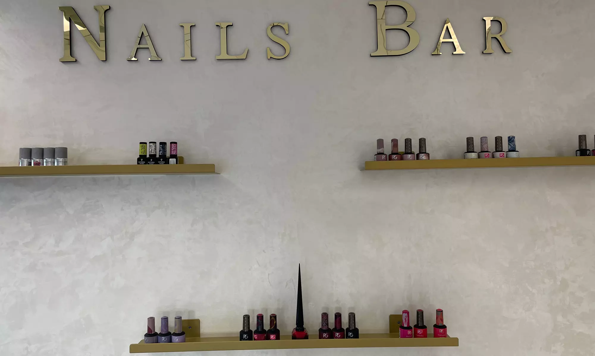 Manicure gellak of BIAB in R'dam