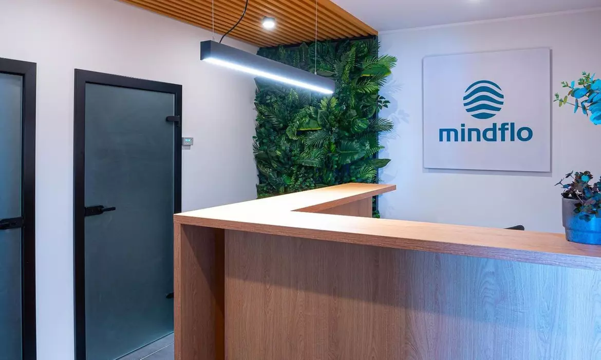 Odkryj floating: 60-minutowa sesja dla jednej osoby lub dla dwojga