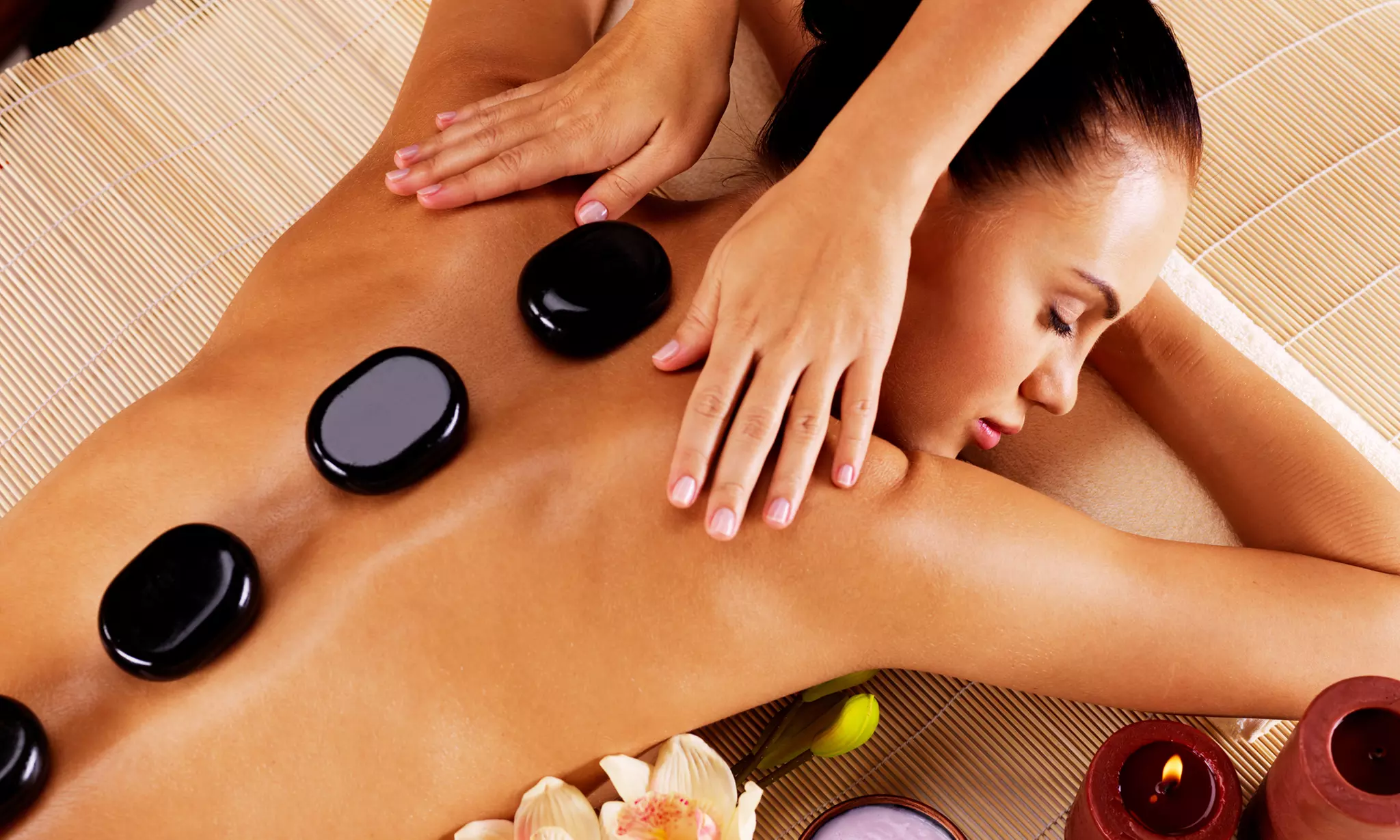 Massage - Custom Moxibustion Therapy at Ai Shang Health Center  (Up to 65% Off) - Primary Image