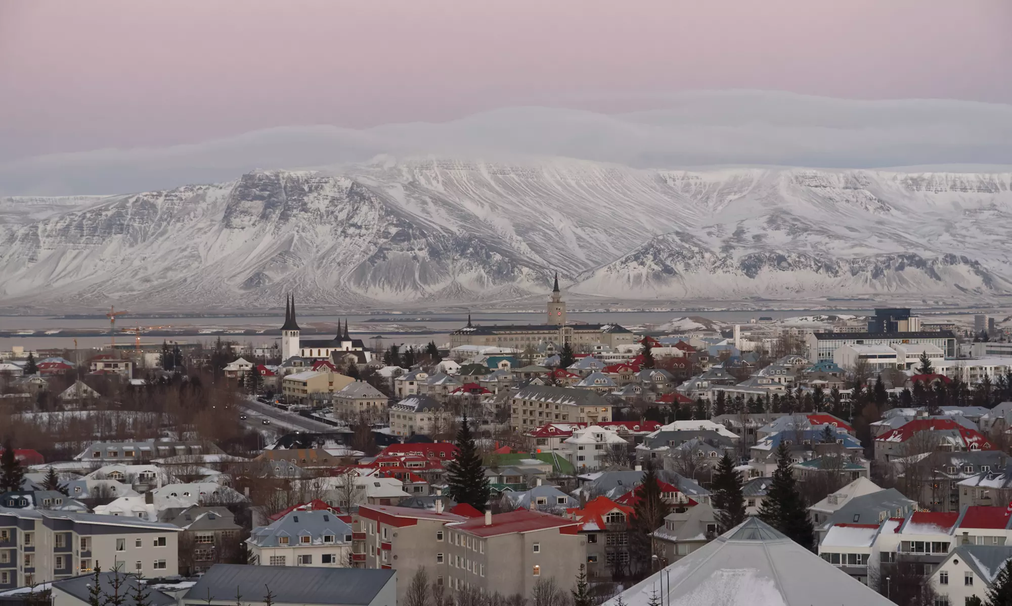 ✈ 5-Night Iceland: Reykjavik Getaway w/ Air from TripToGo