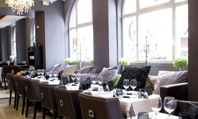 Repas gastronomique au restaurant Le Swann