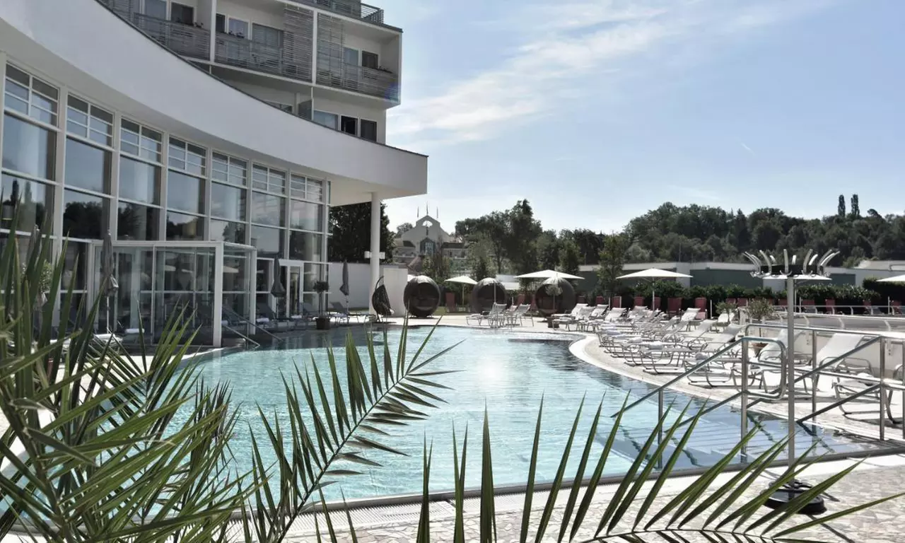 Österreich: 2-5 Nächte mit 4000m2 SPA- & Thermenbereich