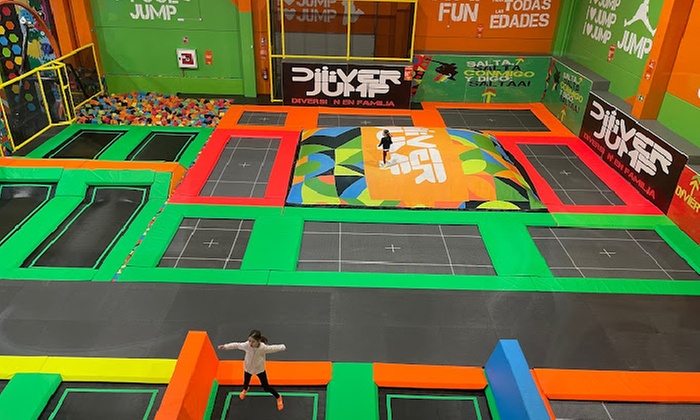 Diversión y saltos con 1 hora de acceso a parque de camas elásticas