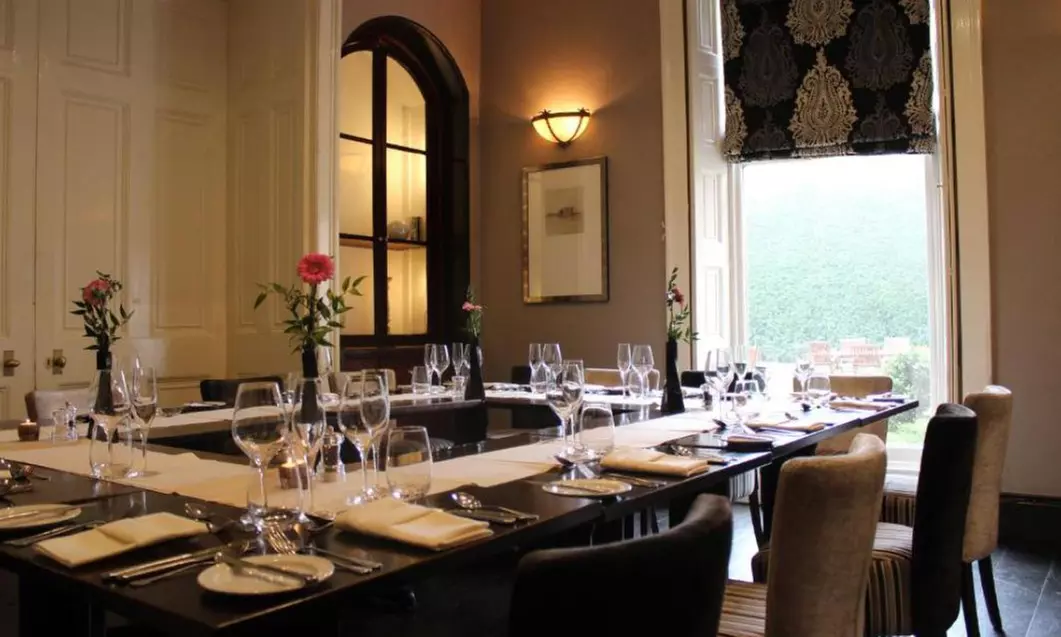 Darlington: Standard/Executive Double or Twin Room with Breakfast