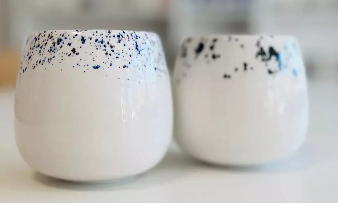 2 Std. Workshop Tassen mit Effektglasur gestalten für 1-2 Personen