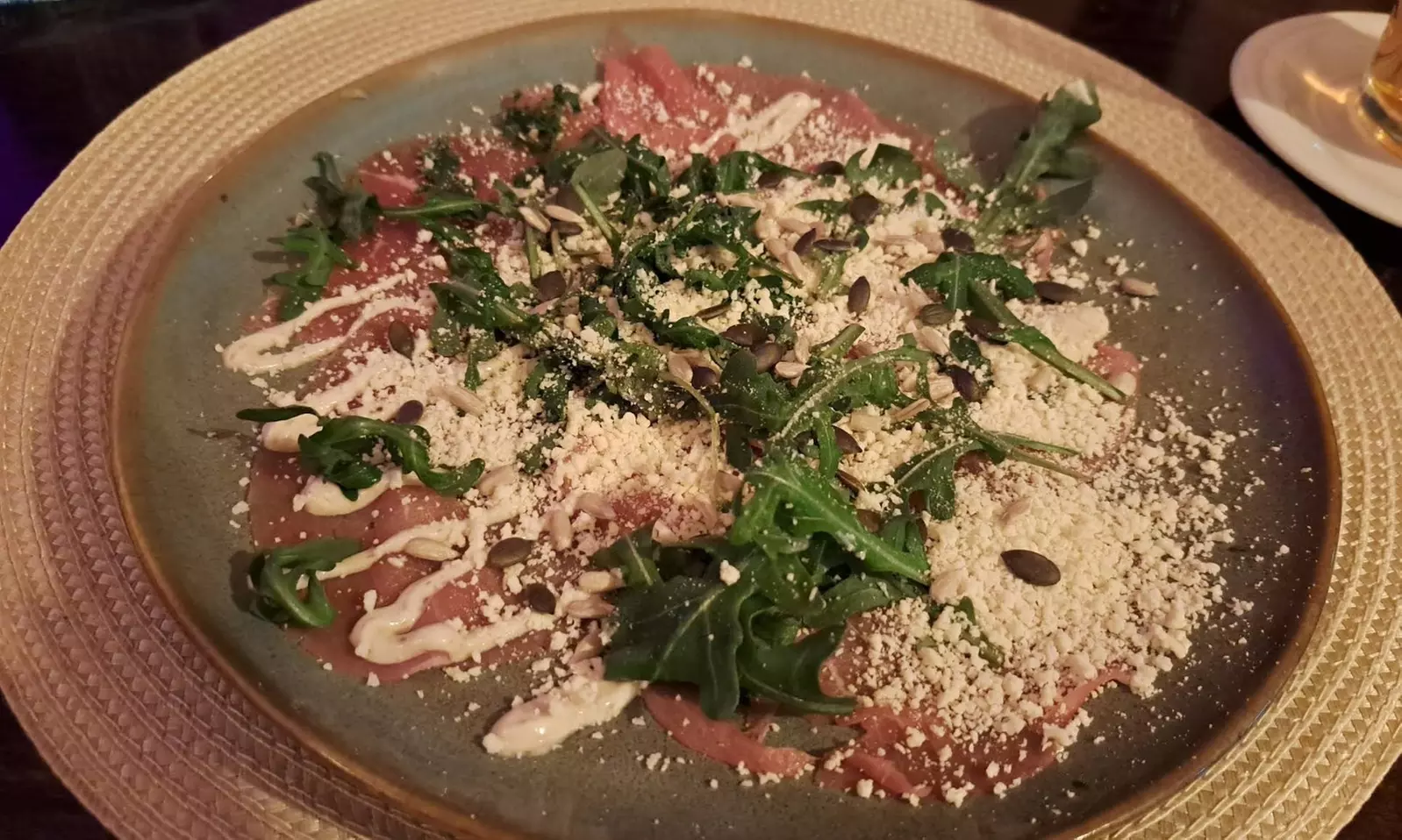 Smaakvol 3-gangendiner met uitzicht op de Rhederlaagse Meren