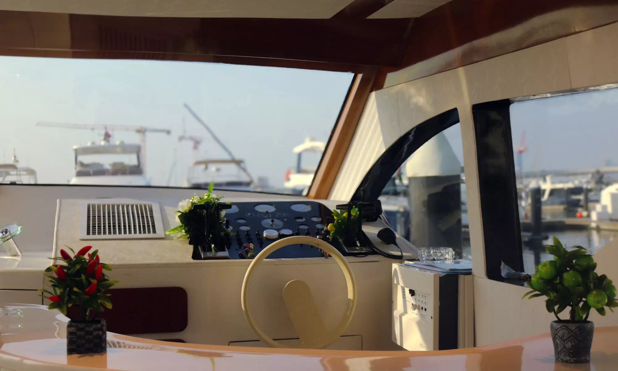 New 75ft Yacht Silver Queen V Up to 30pax for 1, 2, 3, or 4-hour
