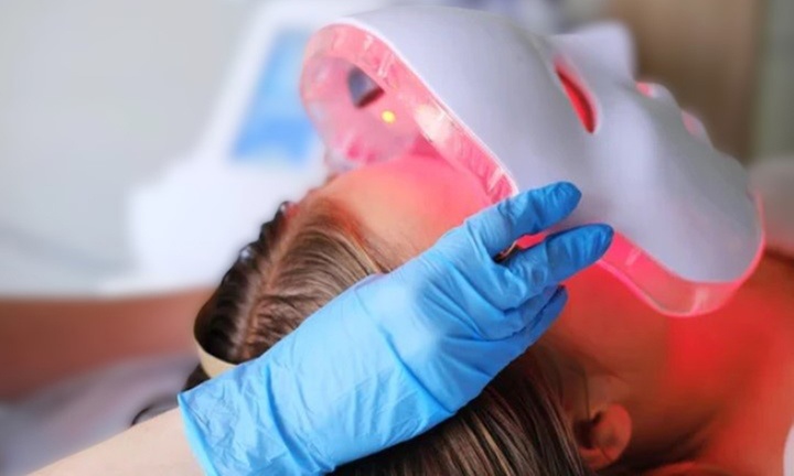 Hasta 50% de dto. en Tratamiento facial en Centro De Estética Andrea Esber