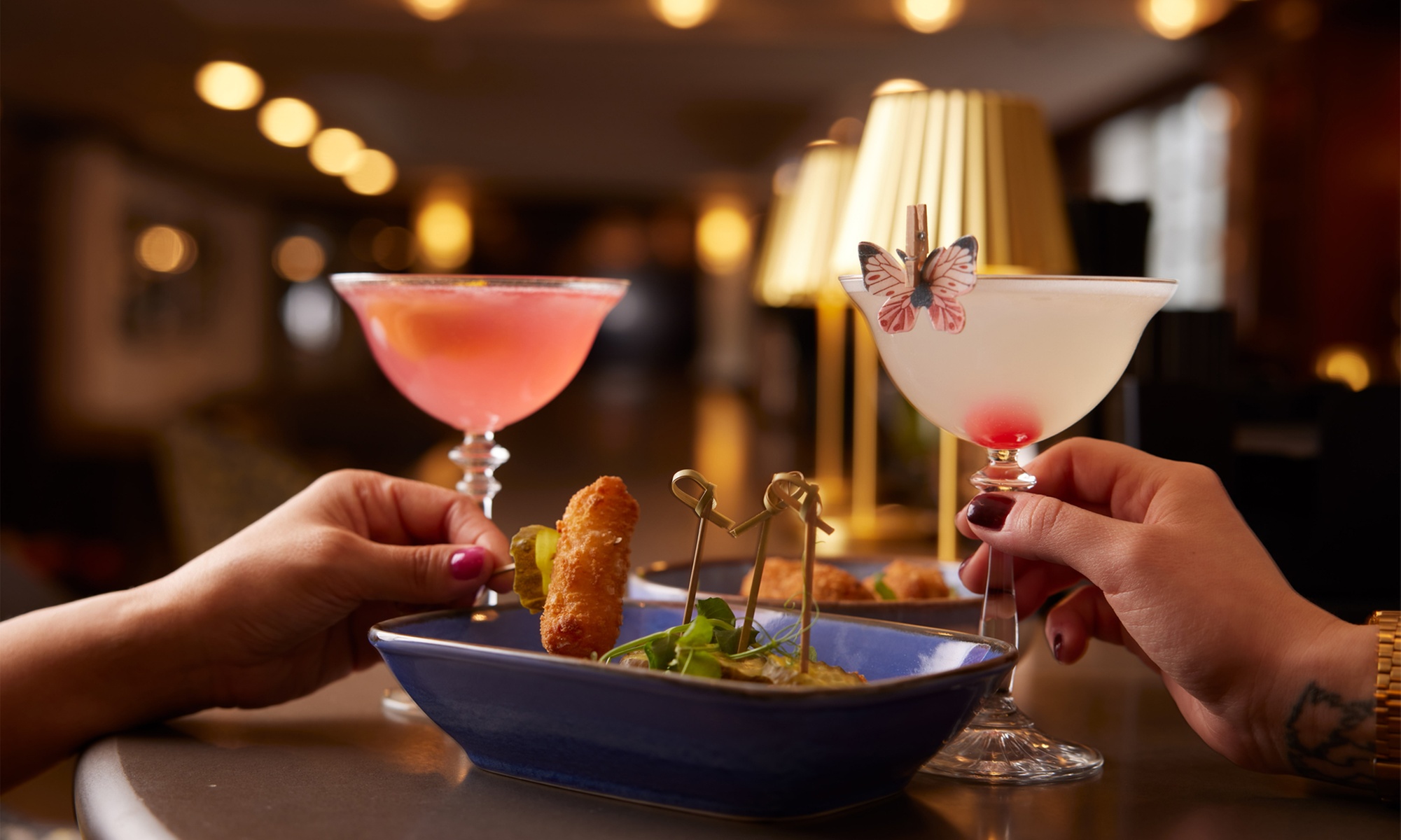 2 Course Bottomless Brunch with Free-Flowing Prosecco, and House Wine