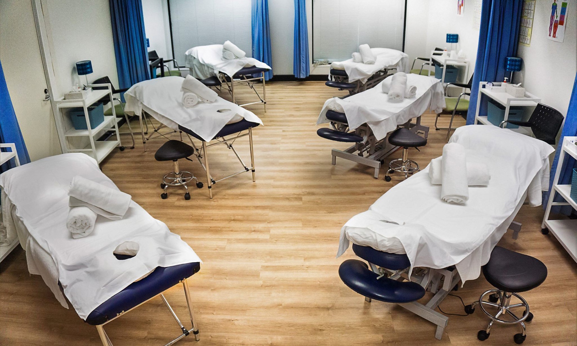 1-Hr Student Relaxation, Aromatherapy, Remedial / Myotherapy Treatment