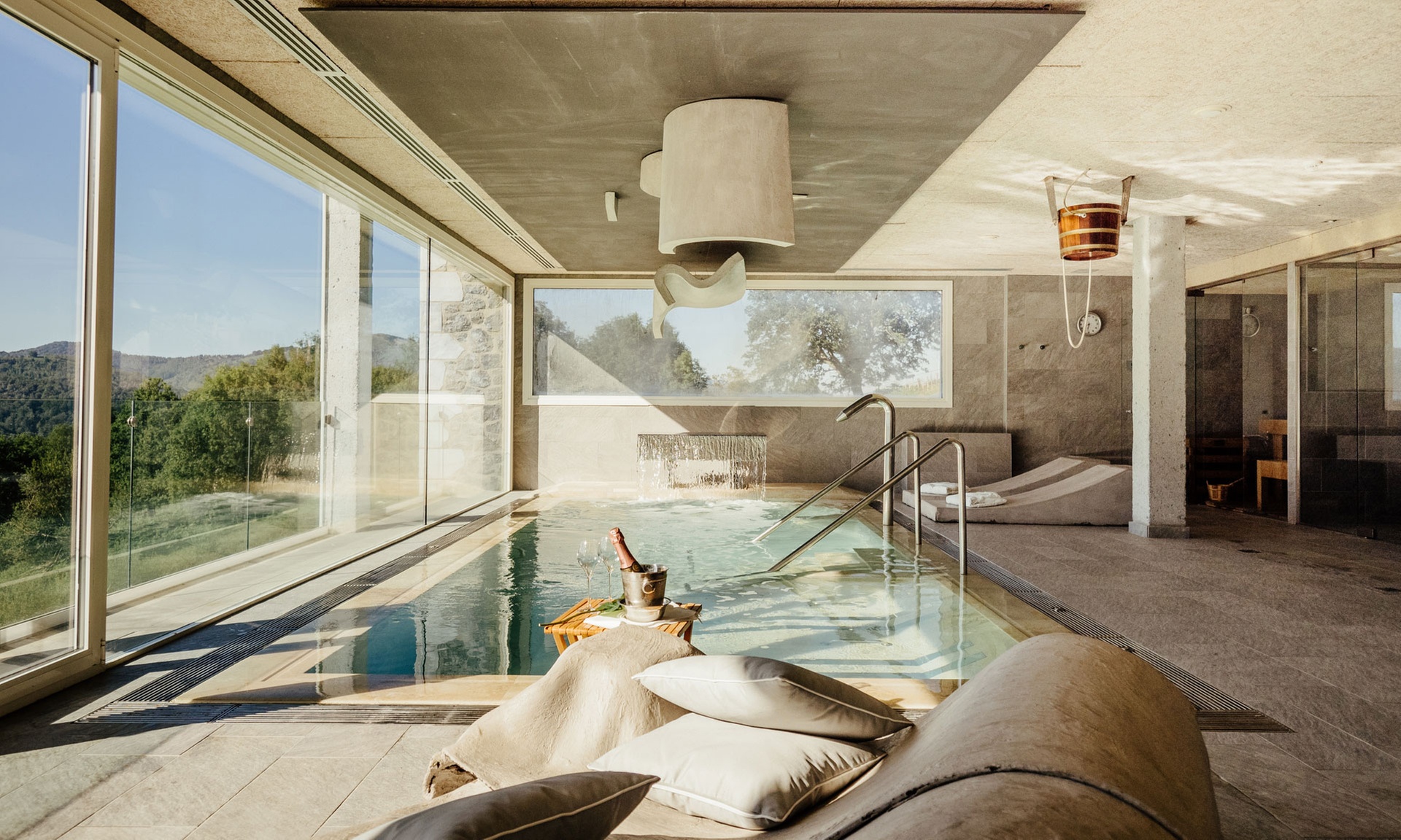 Experiencia romántica en spa privado con opción a comida para 2