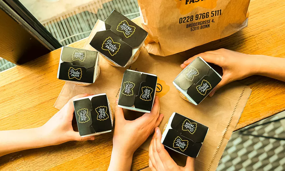 Frische Pasta: Nudelbox & Limonade nach Wahl für 1 oder 2 Personen