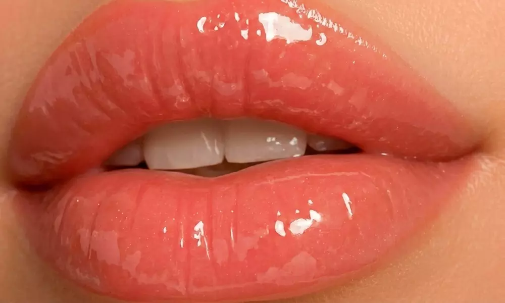 Enhance & Lift with Lip Flip and Brow Lift Treatments Using Daxxify, Jeuveau, or Xeomin - Up to 43% Off