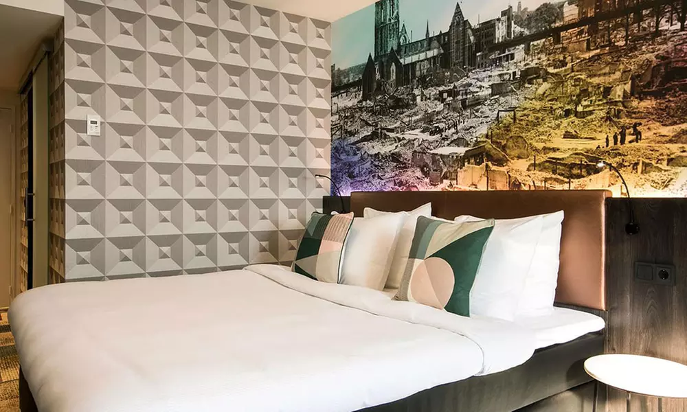 Rotterdam: kleines oder Komfort-Doppelzimmer, opt. mit Frühstück