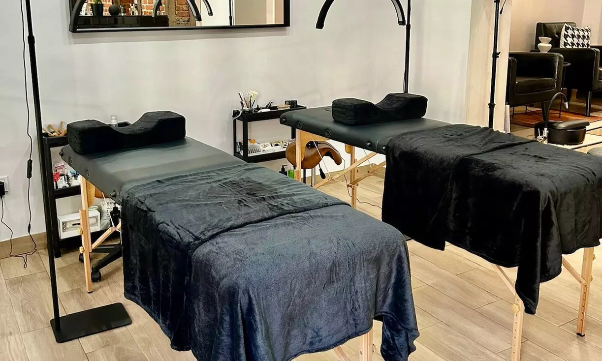 Limpieza facial posverano con opción a electroestimulación o LED